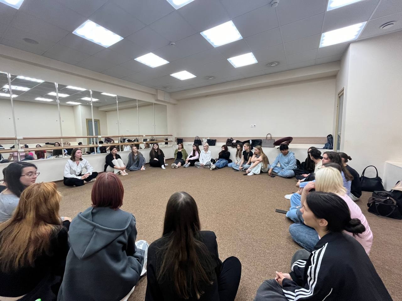 '������������ ���������� � �����������: ������ �� ���������� ���' ,������������ �����������, ���������� �����, �������� �����������, ����������� ���