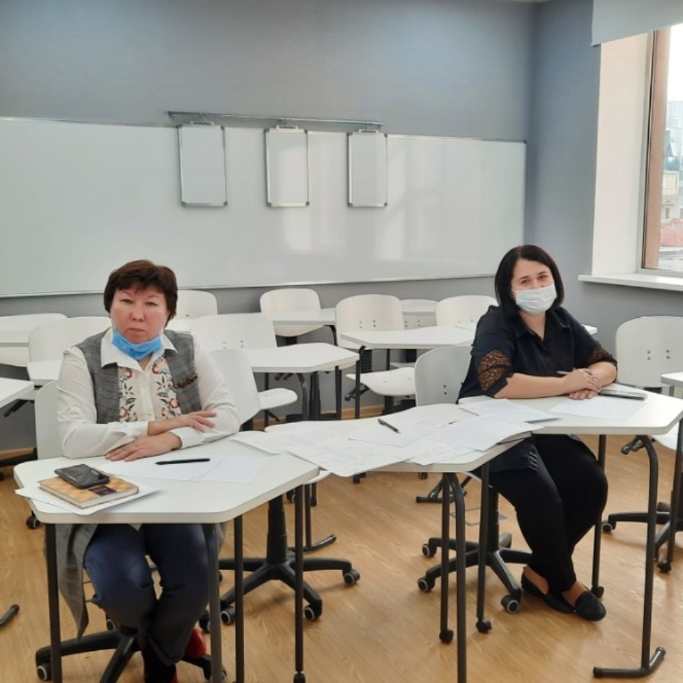 Итоги конкурса ораторского мастерства для студентов и школьников 'Великое русское слово' Итоги конкурса ораторского мастерства для студентов и школьников 'Великое русское слово'