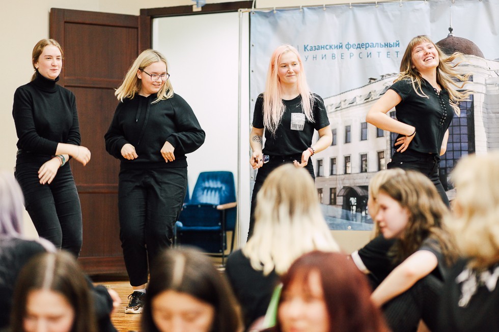 ���� ����������� ������������� � ������ ����� ����������� ������ � ��������(������������)