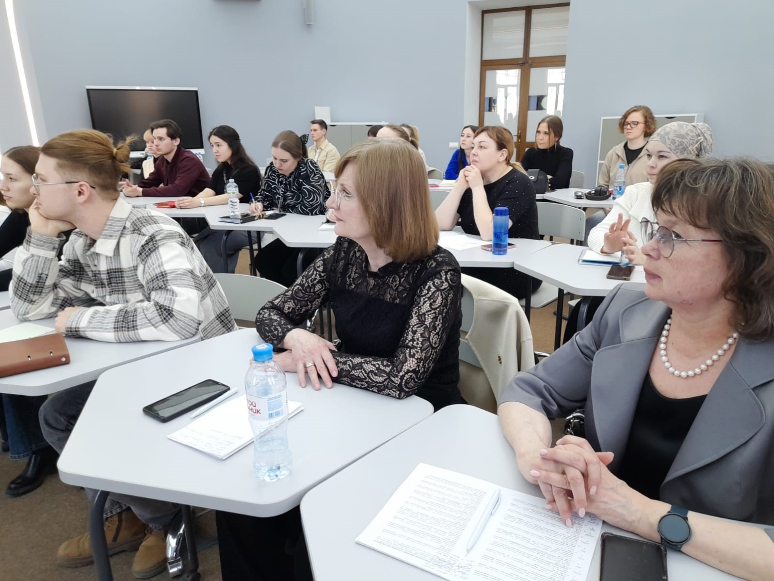 В Институте психологии и образования открылась X Всероссийская научно-практическая конференция 'Андреевские чтения' В Институте психологии и образования открылась X Всероссийская научно-практическая конференция 'Андреевские чтения'