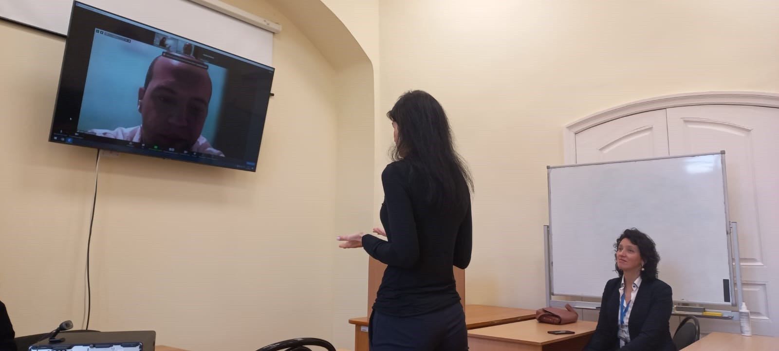 ������������� ��� ������� ������� � VI ������������� ������ '������ � ������������ � ������������ ����: ������� � �������������'