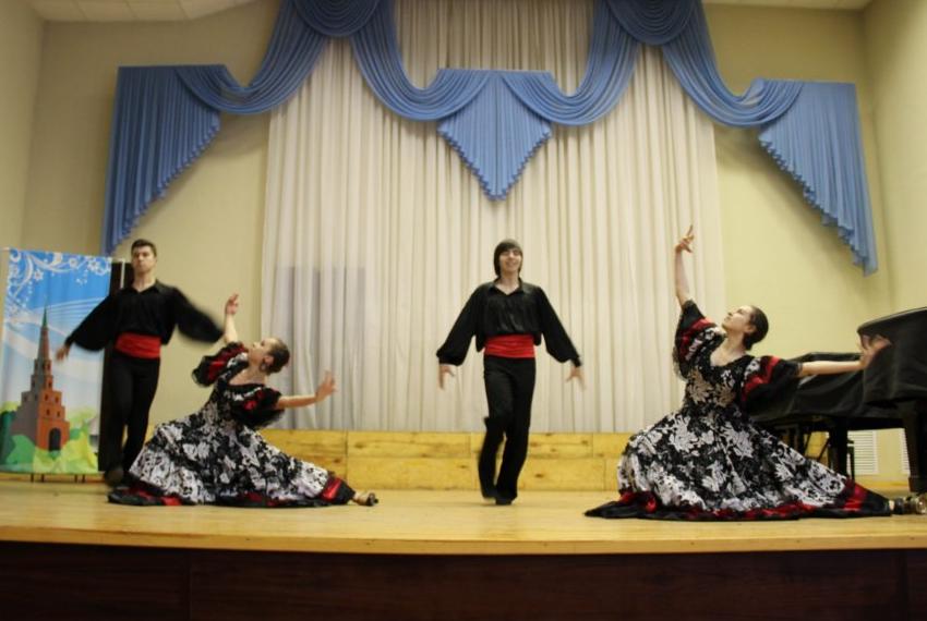 5 ����� � ������� ���� ��������� ������������� ���������, ������� � �������������� ������ ������������� �����������, ����������� ������������ 23 ������� � 8 �����.