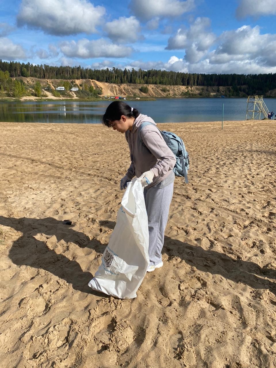 Команда общежития Студгородка приняла участие во Всероссийском субботнике Команда общежития Студгородка приняла участие во Всероссийском субботнике