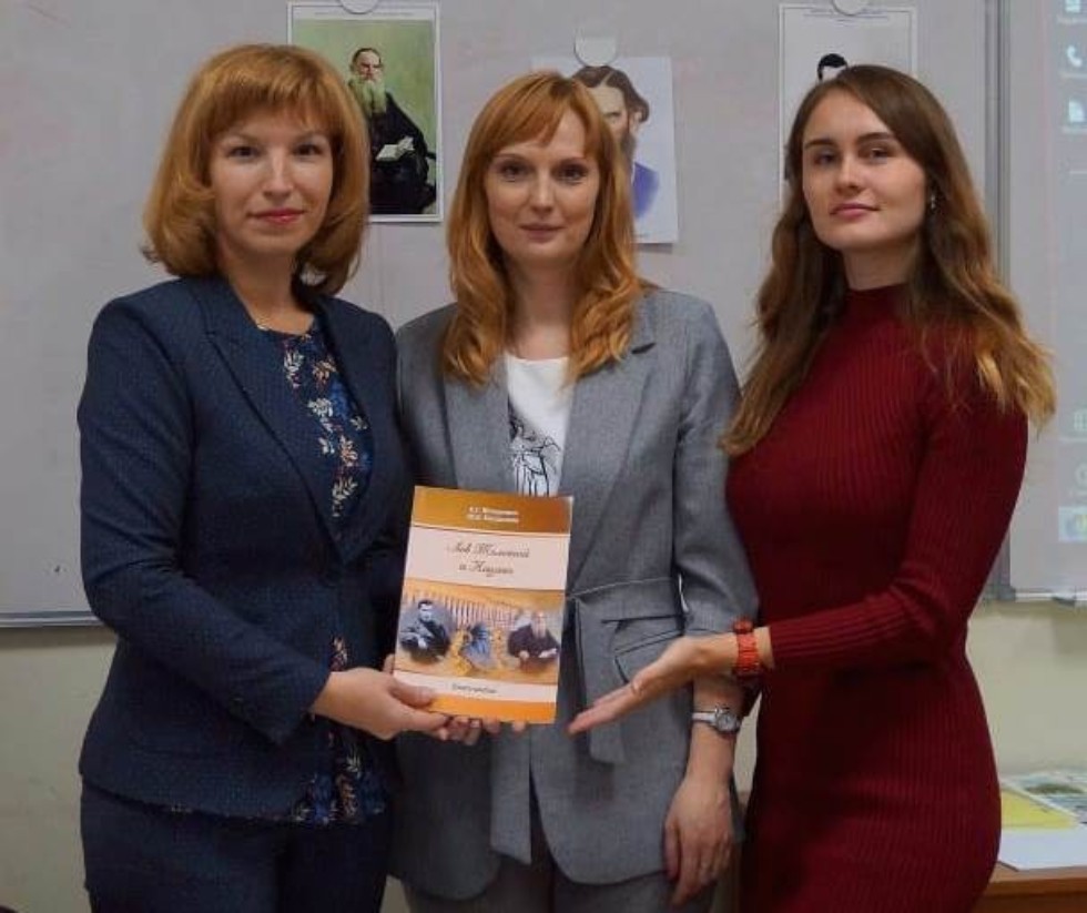 'Учимся говорить по-русски: уроки Льва Толстого' 'Учимся говорить по-русски: уроки Льва Толстого'