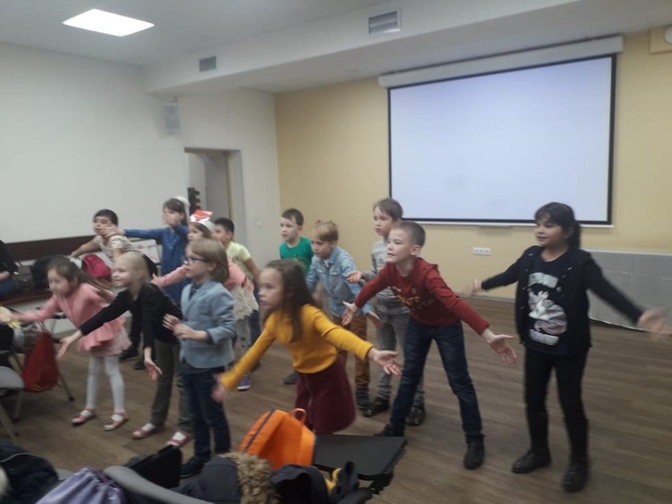 Детский театр КФУ 'Радуга' готовится к новой премьере Детский театр КФУ 'Радуга' готовится к новой премьере