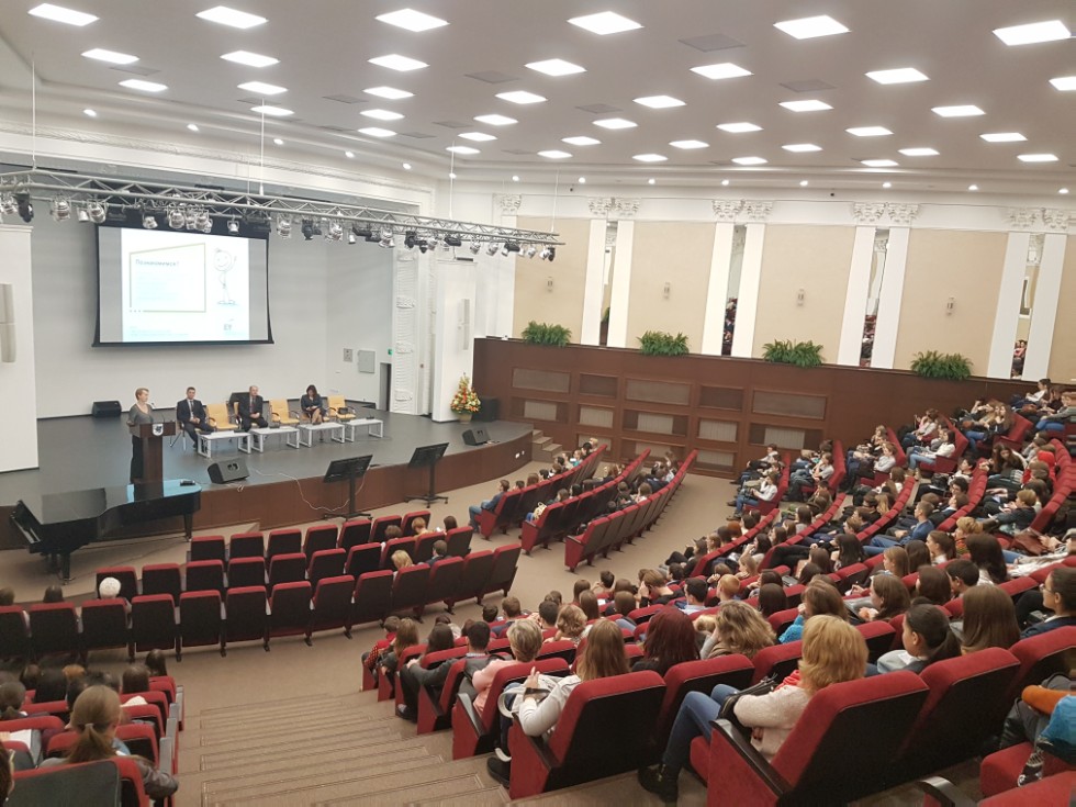 ������������������ �������