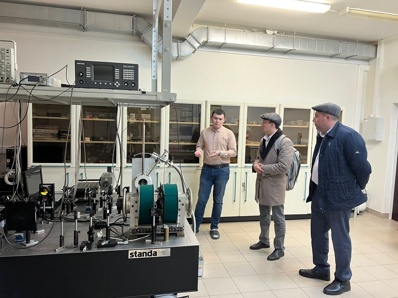 23 марта Институт физики посетили представители Бухарского государственного университета Республики Узбекистан. ,КФУ, Институт физики, сотрудничество