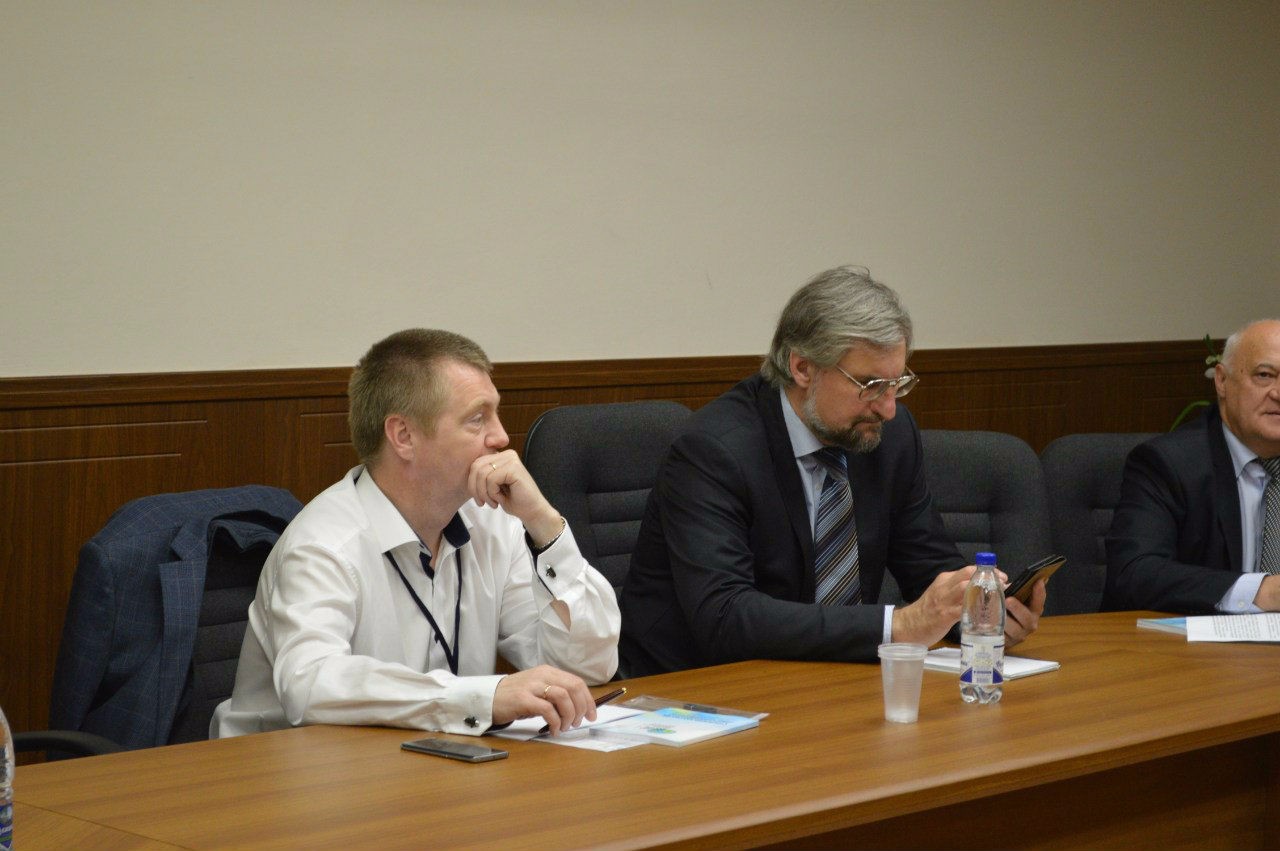 VII �������������� ����� '��������� �������������������: ����������� ����������� � �����'