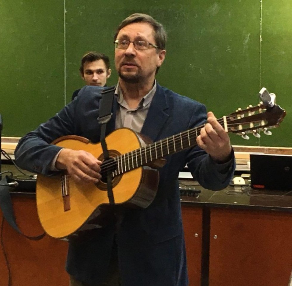 ����� �������� ������� ����� ����������� ��������� ��� �������� �.�.