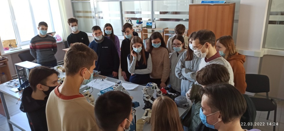 Посещение лицеистами Инженерного института 22.03.2022 Посещение лицеистами Инженерного института 22.03.2022