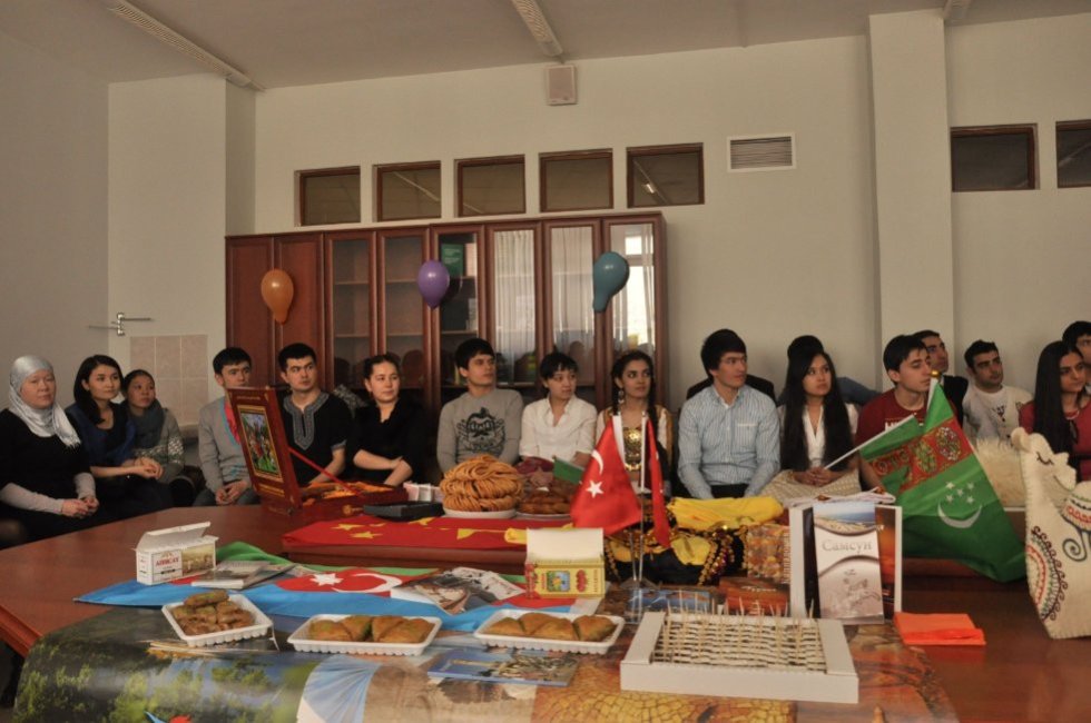 International students presented their motherlands