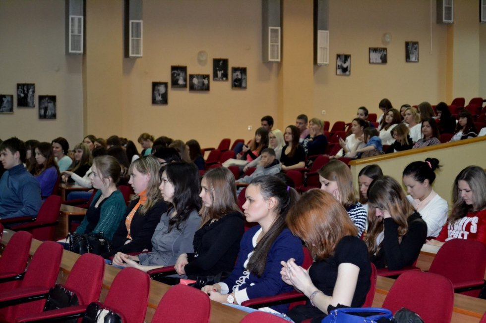 В гостях у 'Президент-клуба' Набережночелнинского института КФУ генеральный директор АО 'Челны-водоканал' Уел Хусаинов В гостях у 'Президент-клуба' Набережночелнинского института КФУ генеральный директор АО 'Челны-водоканал' Уел Хусаинов