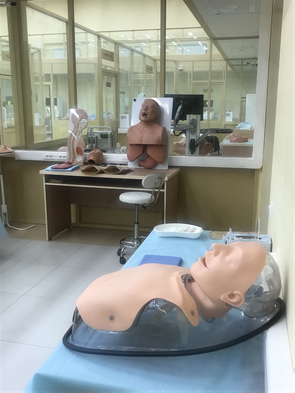 ����������