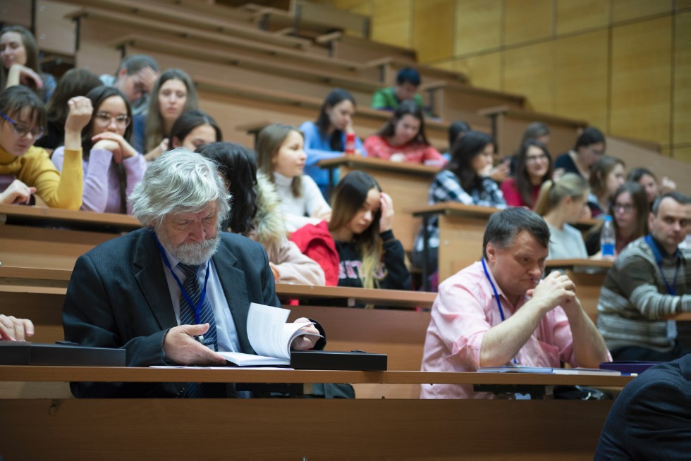 ������������� ������� GRACOS-18 � ����� KAZCAS-18