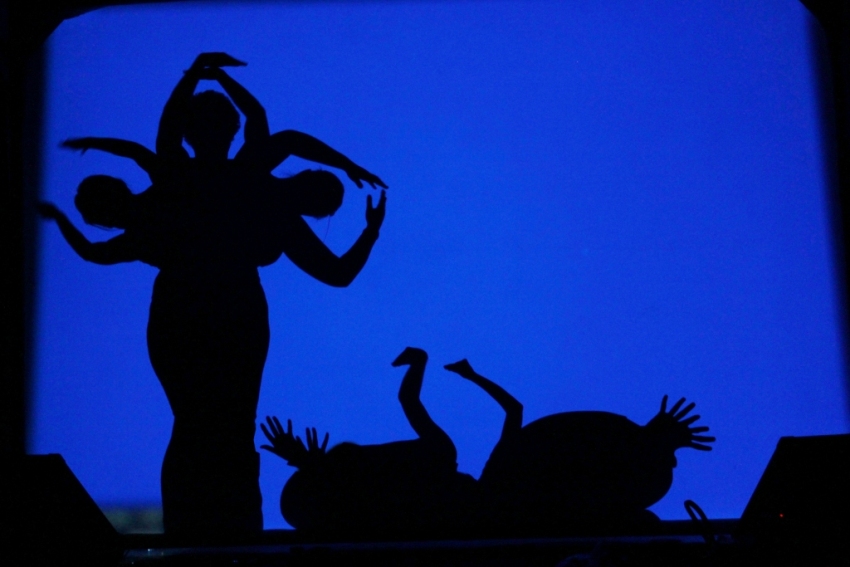 ����������