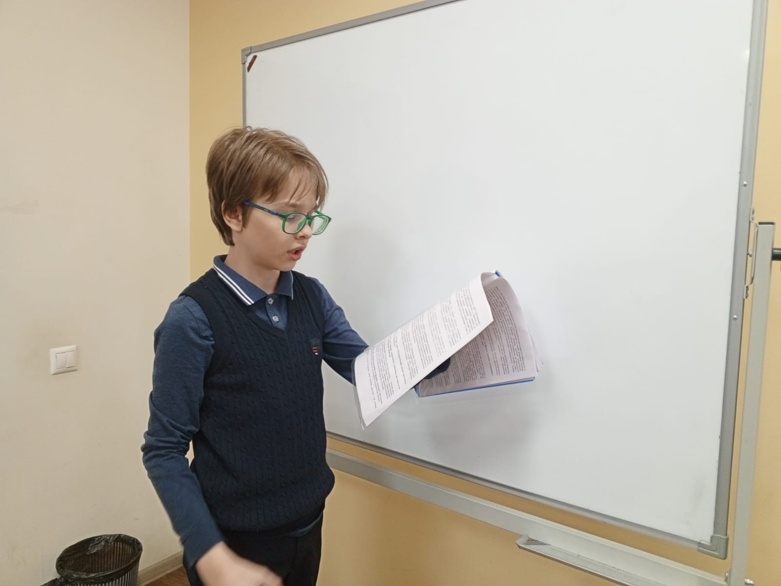 В детском театре 'Радуга' прошла очередная репетиция к спектаклю 'Я люблю тебя, Россия!' В детском театре 'Радуга' прошла очередная репетиция к спектаклю 'Я люблю тебя, Россия!'