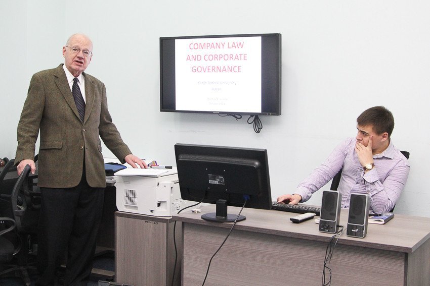 American lawyer Thomas Jersild started his lectures at KFU ,Tom Jersild, lectures, company laws, corporate governance