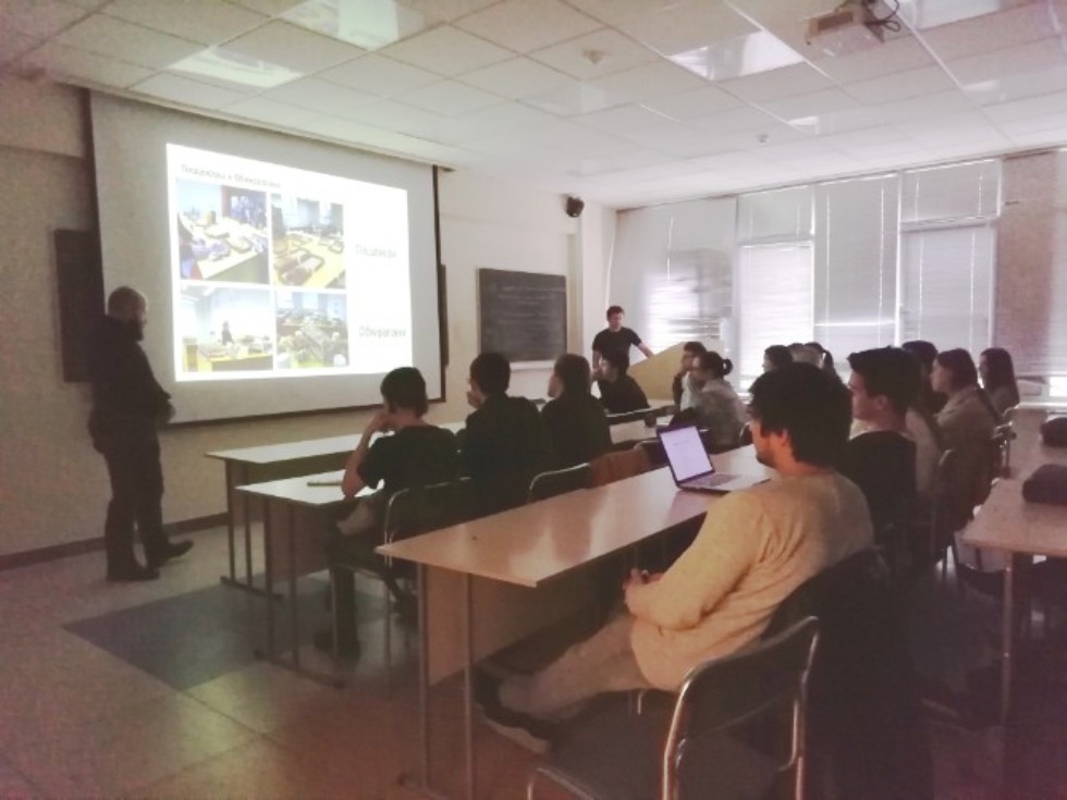 Встреча представителей компании 'Ак Барс Цифровые Технологии' со студентами ИВМиИТ Встреча представителей компании 'Ак Барс Цифровые Технологии' со студентами ИВМиИТ