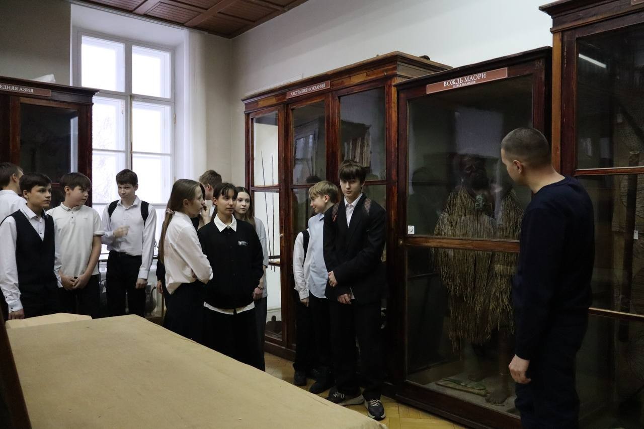 Лицеисты посетили этнографический музей КФУ Лицеисты посетили этнографический музей КФУ