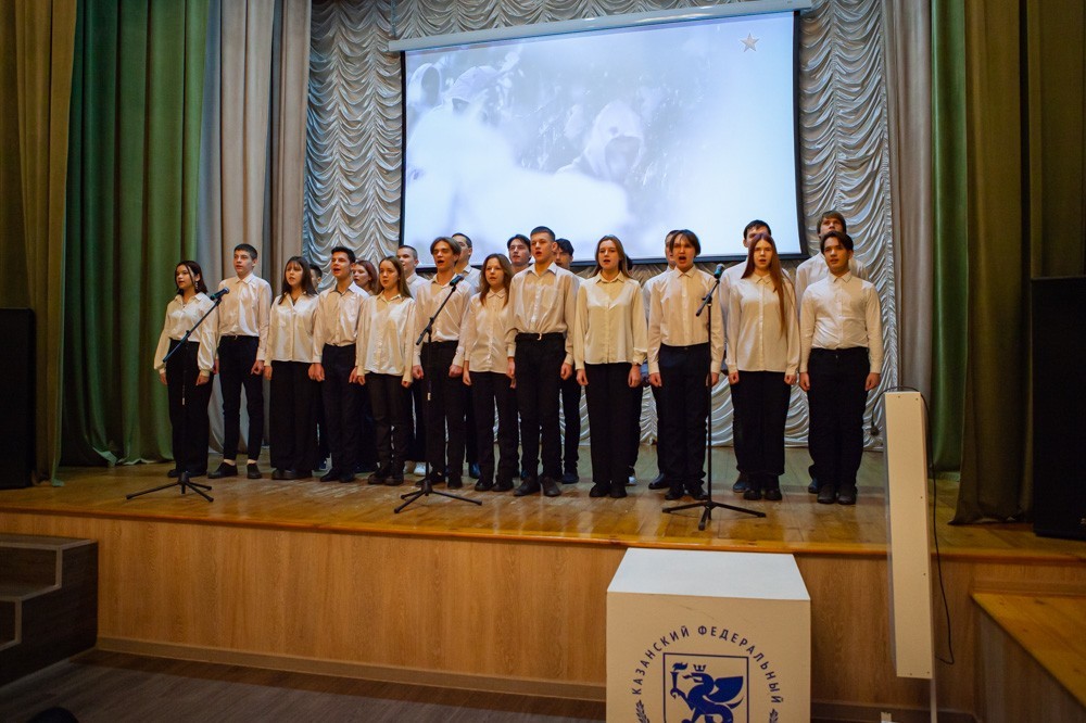 В Елабужском институте проходят мероприятия, посвященные празднованию Дня защитника Отечества