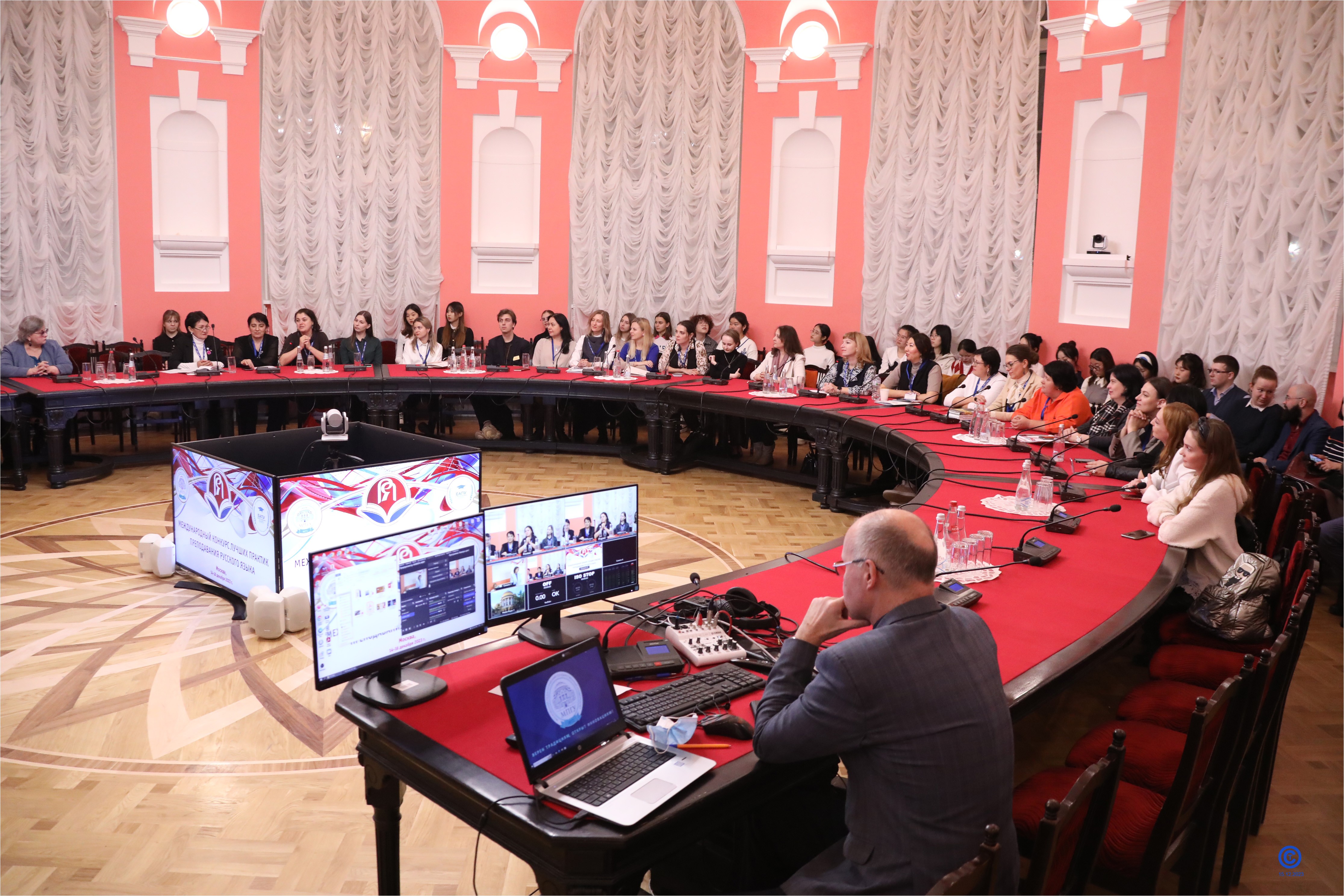 Преподаватель ИФМК КФУ ? призер Международного конкурса лучших практик преподавания русского языка как неродного (иностранного) Преподаватель ИФМК КФУ ? призер Международного конкурса лучших практик преподавания русского языка как неродного (иностранного)