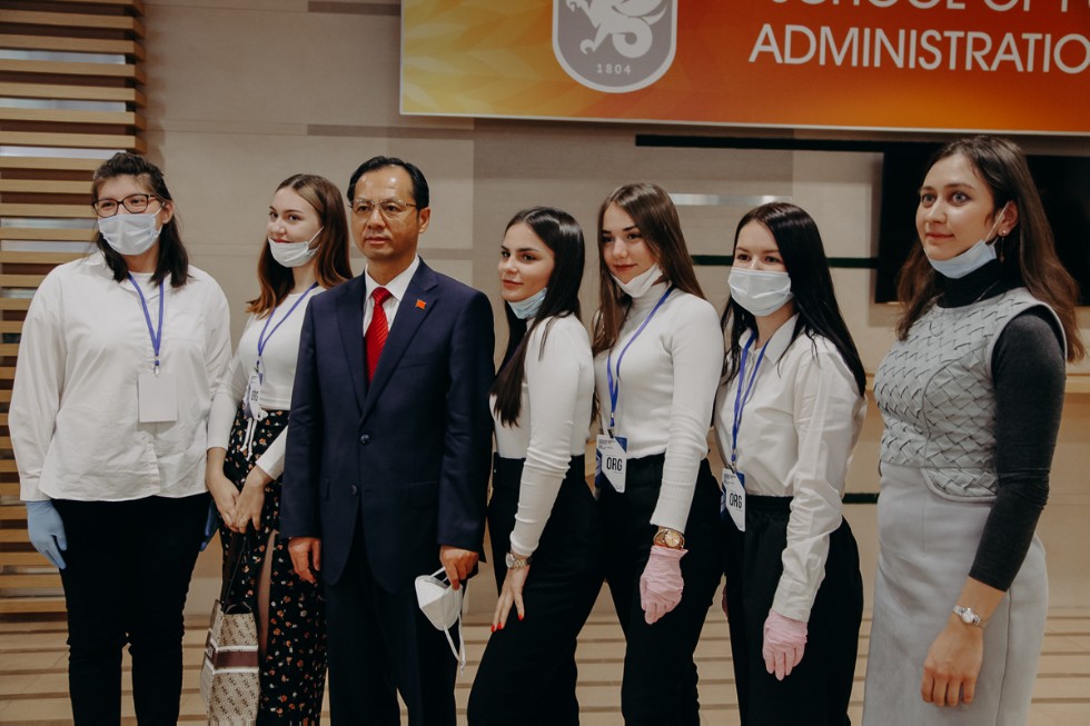 III ������������� ����� '������ � ����� � ���������� ����' ������� � ��������� ������������� ���������