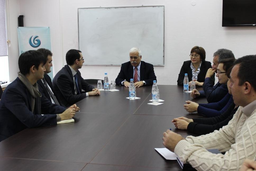 ����� ������ ����� � ��������� ����������� �����������