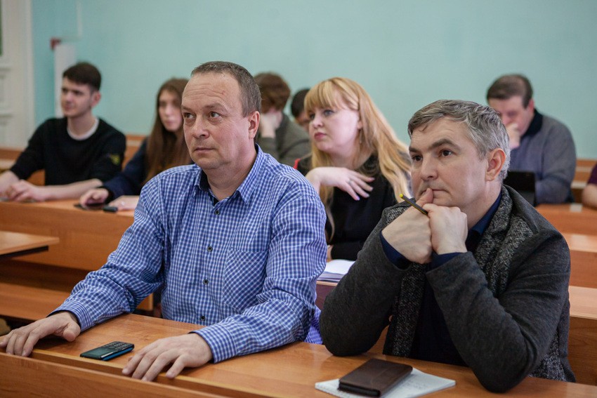 Стартовала II Всероссийская научно-практическая конференция 'Выпускники Елабужского института в современном образовательном пространстве' Стартовала II Всероссийская научно-практическая конференция 'Выпускники Елабужского института в современном образовательном пространстве'