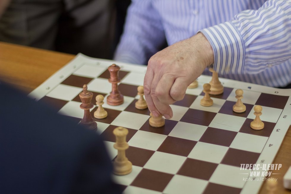 ��� � ���