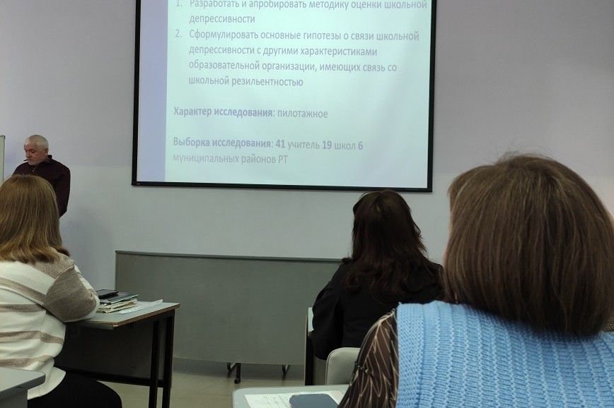 Подведены итоги работы секции 'Университетские школы' Подведены итоги работы секции 'Университетские школы'