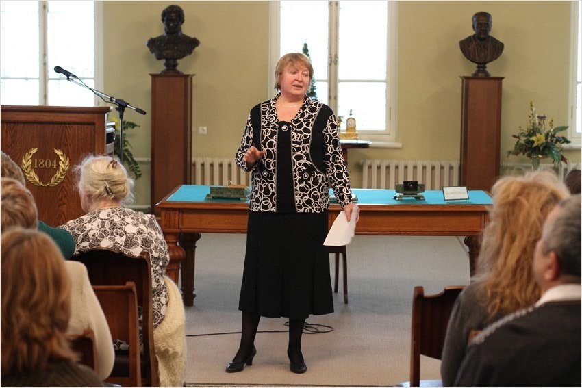 � 100-����� ��������� ��������� ��������