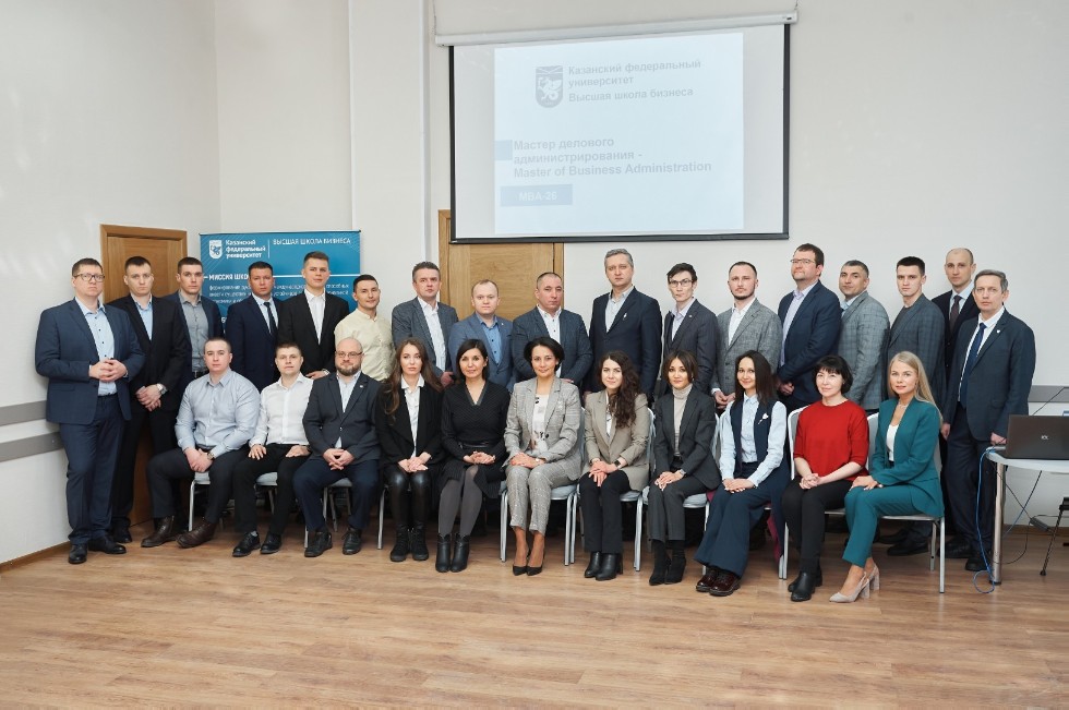 SPRING LAUNCH OF THE MBA PROGRAM SPRING LAUNCH OF THE MBA PROGRAM