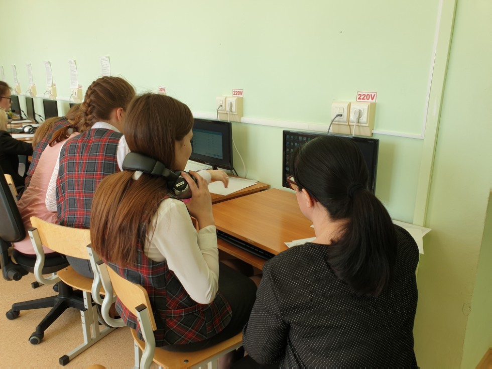 Филологи проводят эксперимент Филологи проводят эксперимент