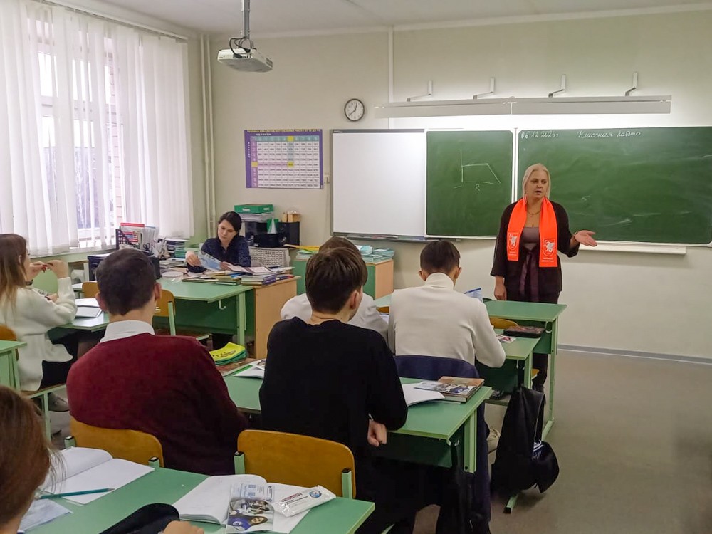 Профориентационный десант Елабужского института с энтузиазмом начал свою работу, открывая двери в мир будущего для школьников! Профориентационный десант Елабужского института с энтузиазмом начал свою работу, открывая двери в мир будущего для школьников!