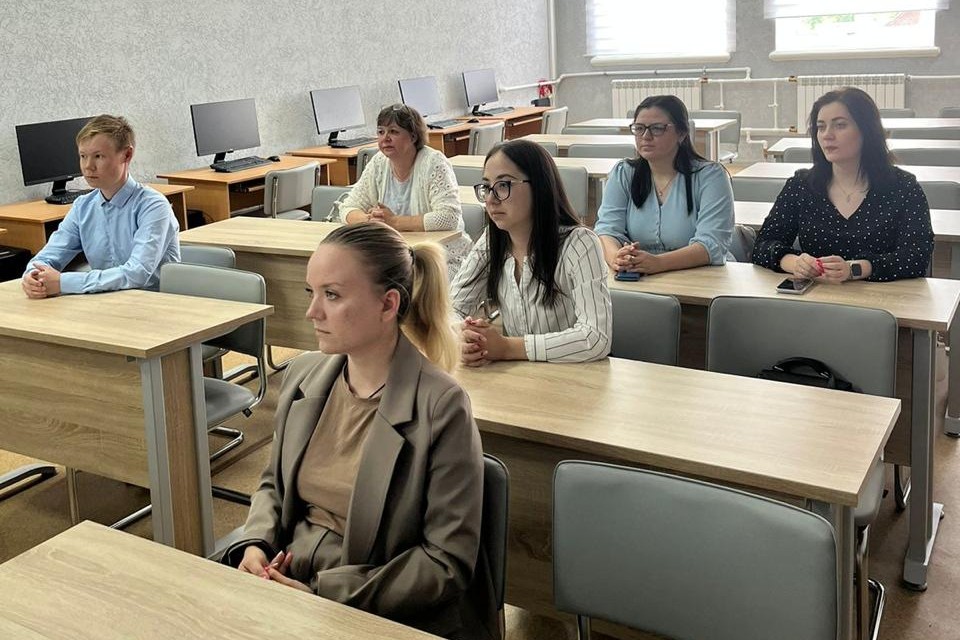 В рамках реализации гранта Владимира Потанина состоялись курсы повышения квалификации 'Проектно-исследовательская деятельность в STEAM' В рамках реализации гранта Владимира Потанина состоялись курсы повышения квалификации 'Проектно-исследовательская деятельность в STEAM'