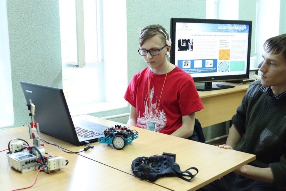 Ночь не для сна, а для науки в Елабужском институте КФУ Ночь не для сна, а для науки в Елабужском институте КФУ