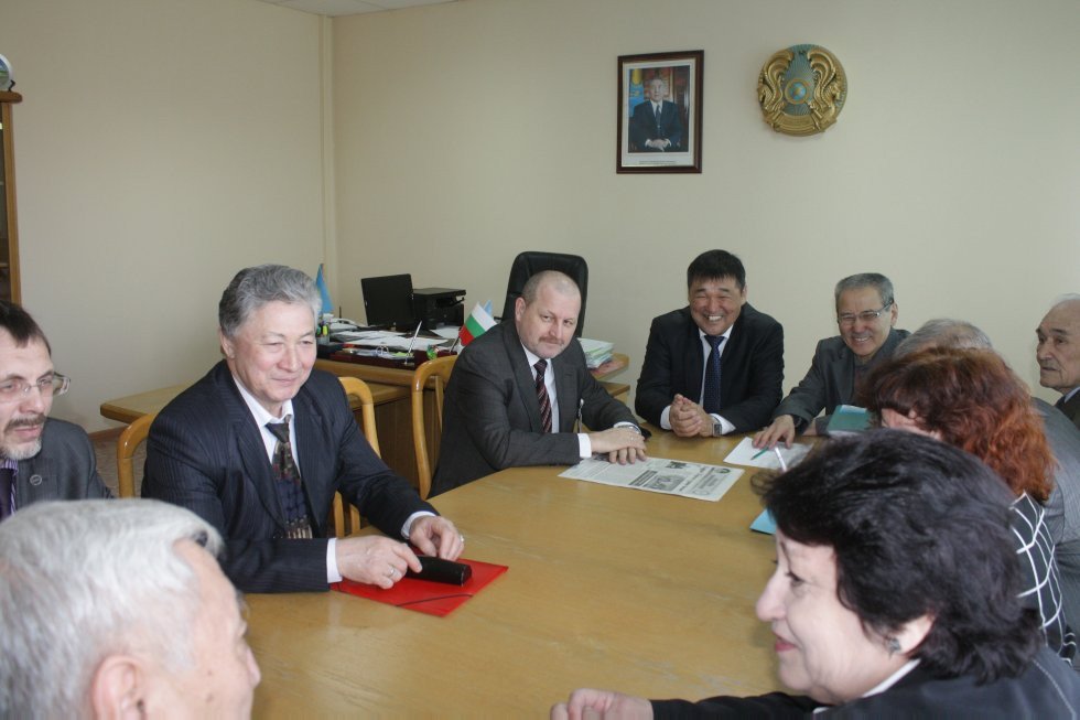 Strategy 'Kazakhstan-2050' Discussed in Aktobe State University'