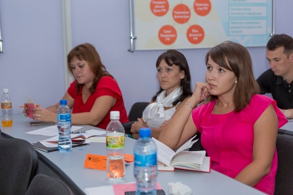 'Медиа ? это не прозрачное окно в мир' 'Медиа ? это не прозрачное окно в мир'