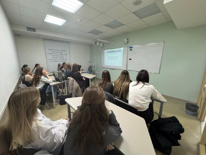 Кураторский час со студентами 17.1-517/2 группы на тему Кураторский час со студентами 17.1-517/2 группы на тему