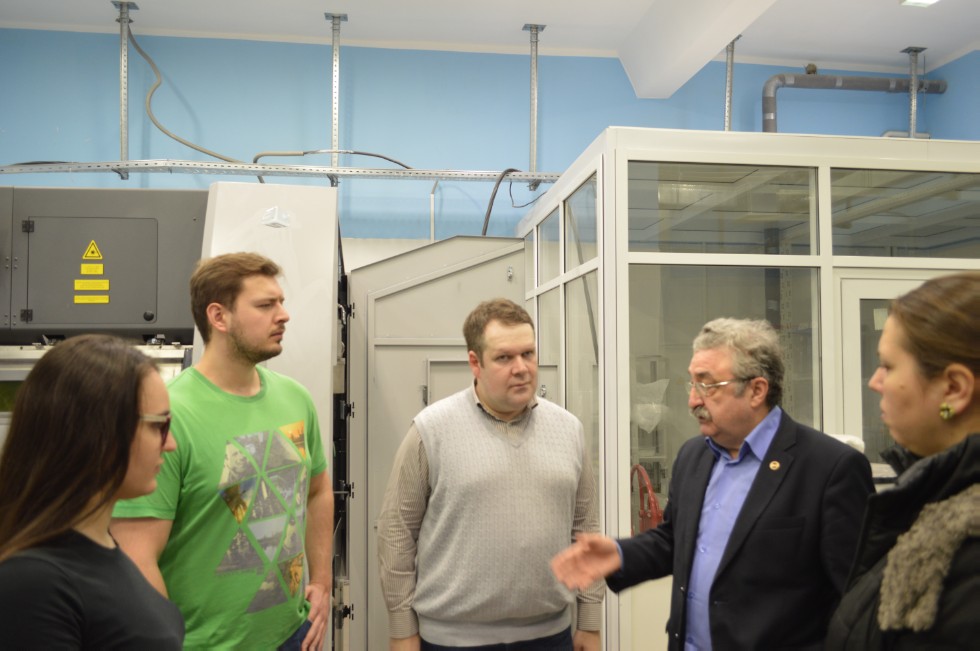 ������������� ������ �������������� �� �������� ���������� �������� � ���������-������������ ������ ���