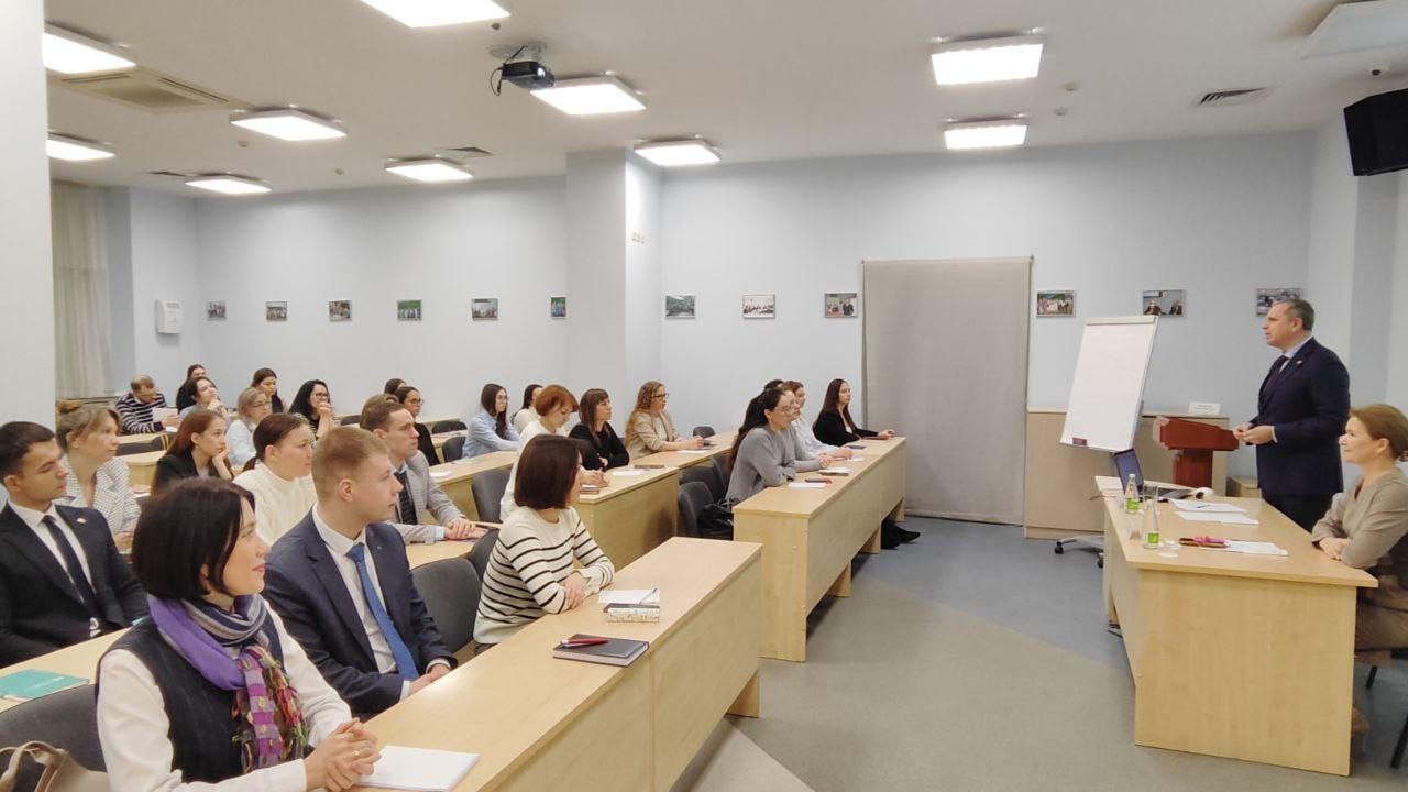 Открытие программы 'Школа начинающего служащего' Открытие программы 'Школа начинающего служащего'