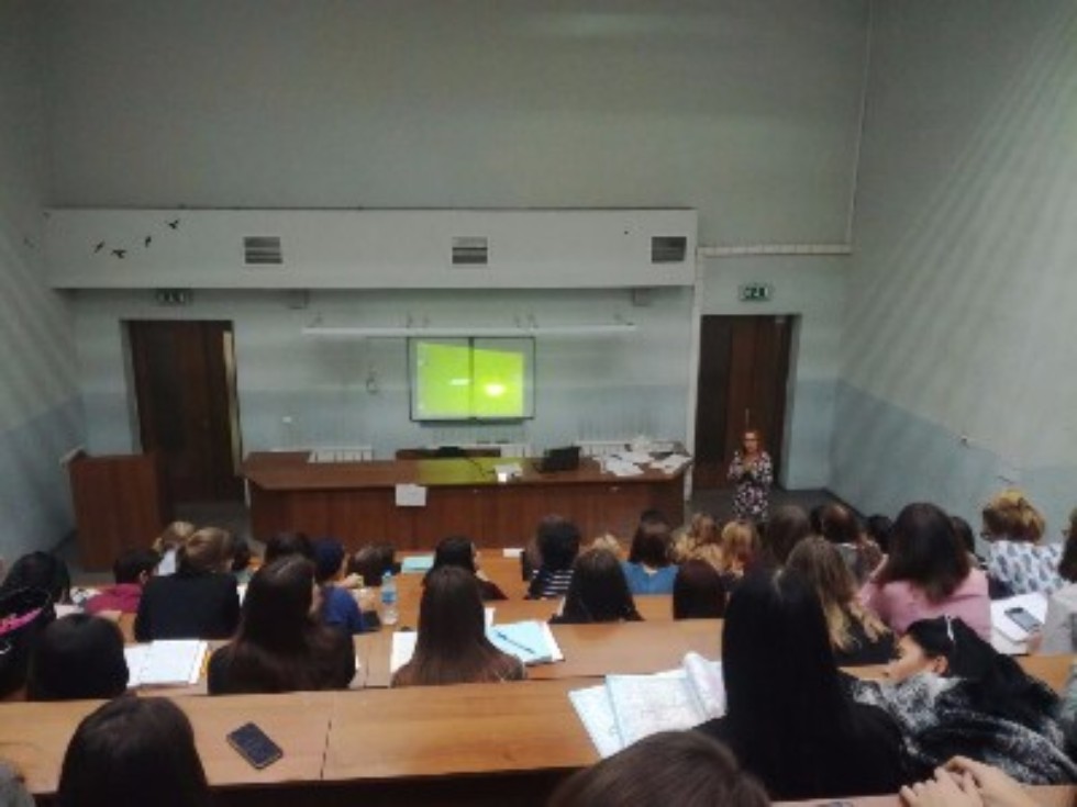 Тренинг 'ВИЧ и СПИД. В чем разница?' Тренинг 'ВИЧ и СПИД. В чем разница?'