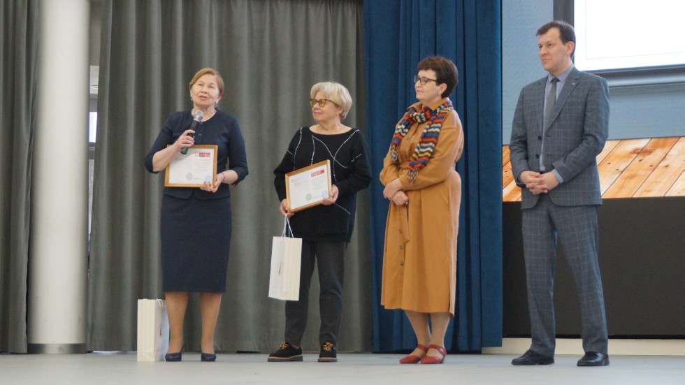 � ��������� ��������� � ������������� ������������ �������� ���� ��������