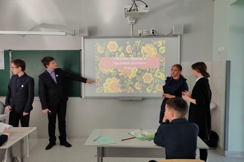 Неделя истории в ОШ 'Университетская', посвященная Году национальных культур и традиций в Татарстане Неделя истории в ОШ 'Университетская', посвященная Году национальных культур и традиций в Татарстане