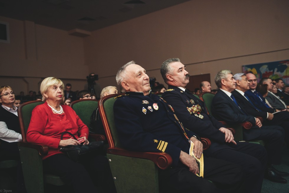 �������� �������� �� ������-������ ����� ���������� ����� �.�.���������