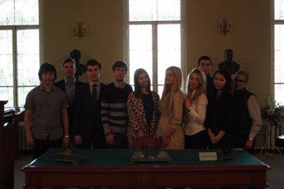 21- 22 марта 2015 года юридический факультет КФУ стал первой площадкой в России, собравшей локальные группы Европейской Ассоциации Студентов - Юристов (ELSA) из Москвы, Санкт-Петербурга, Калининграда, Казани и гостей из Германии. 21- 22 марта 2015 года юридический факультет КФУ стал первой площадкой в России, собравшей локальные группы Европейской Ассоциации Студентов - Юристов (ELSA) из Москвы, Санкт-Петербурга, Калининграда, Казани и гостей из Германии.