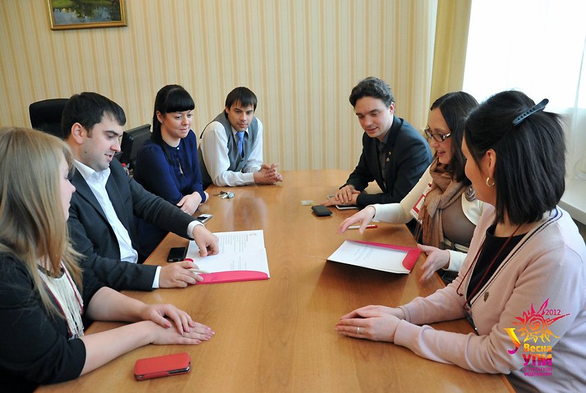 Подписание соглашения студенческих организаций КФУ и УрФУ Подписание соглашения студенческих организаций КФУ и УрФУ