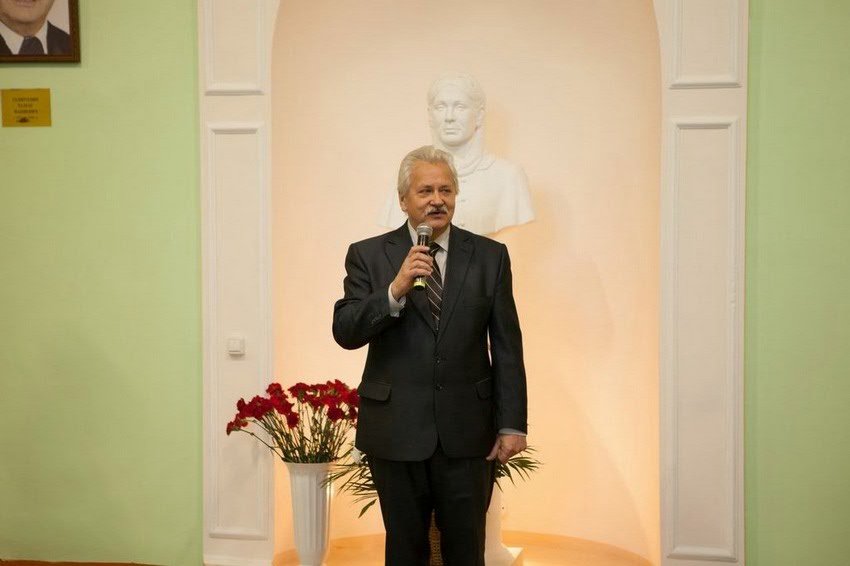 ������� ����� ����� �����������