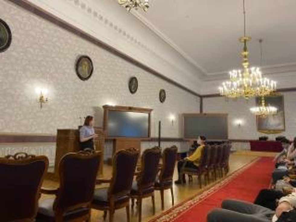 Студенты Инженерного института прикоснулись к истории КФУ. Студенты Инженерного института прикоснулись к истории КФУ.