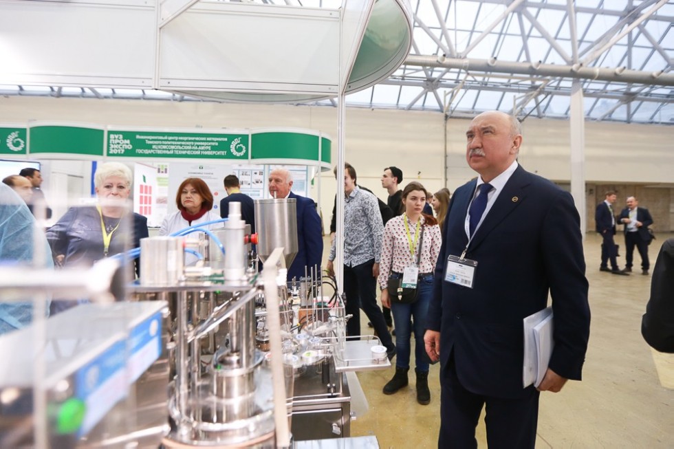 Kazan University Represented at Vuzpromexpo 2017 Fair Kazan University Represented at Vuzpromexpo 2017 Fair